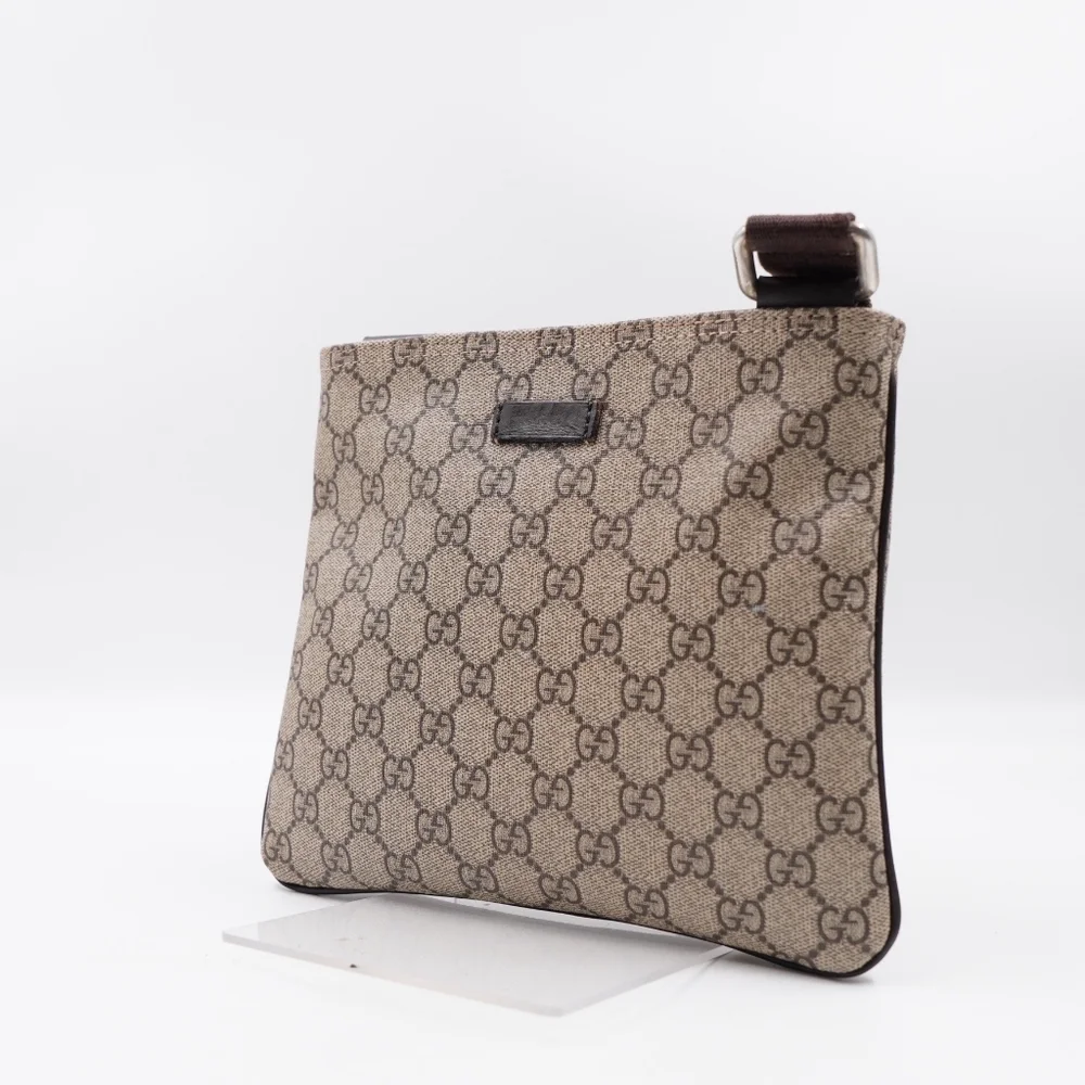 BP08 ❤️ Gucci GG Supreme Small Messenger Bag